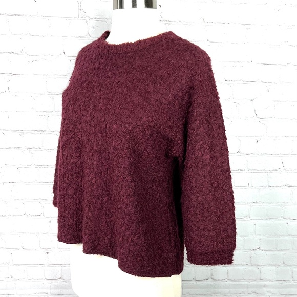 ⏳•|•CHELSEA & THEODORE•| 3/4 Sleeve Textured Sweater - Picture 2 of 10